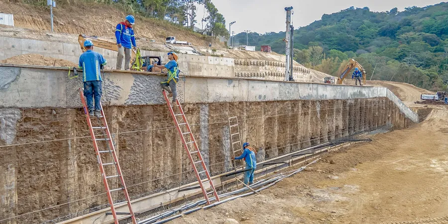 Imagen ilustrativa de Muros pantalla en Buin